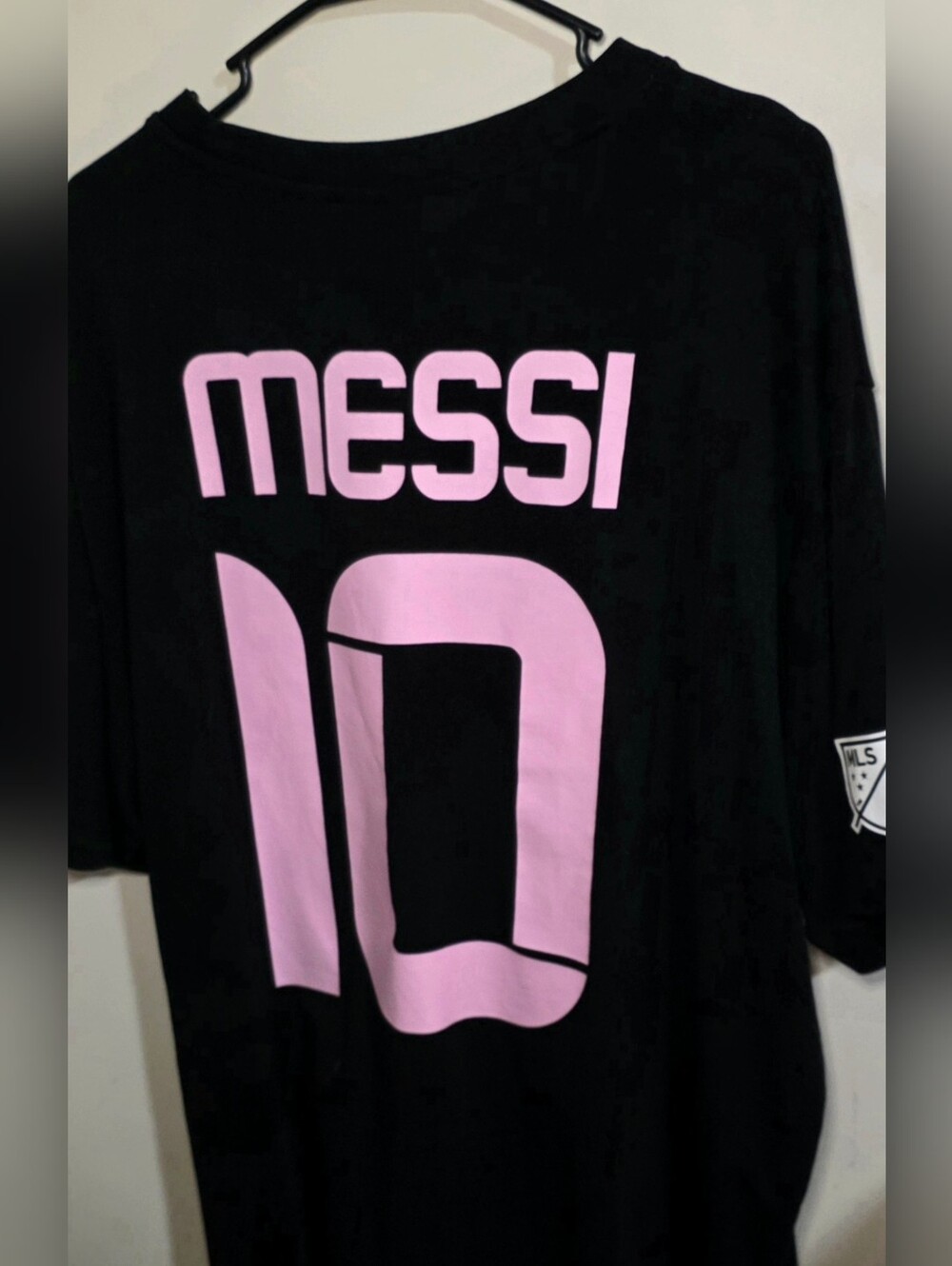 Inter Miami CF Lionel Messi #10 Pink soccer T-Shirt MLS Adult XL MLS Soccer.